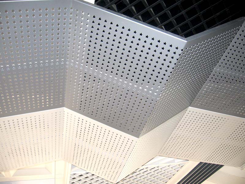 Twisted plates panels