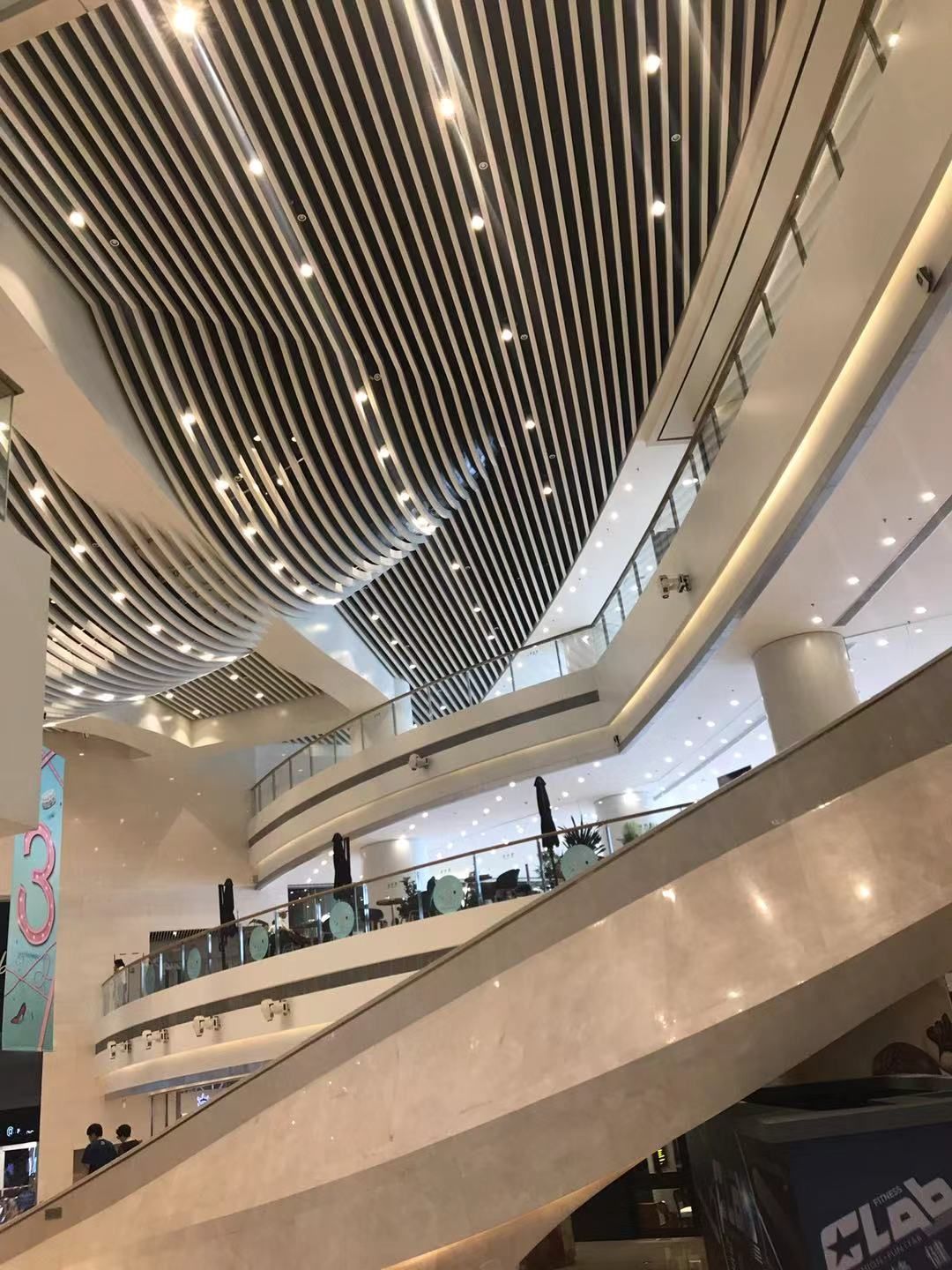 Special-shaped ceiling real picture