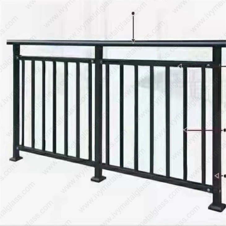 Balkon balistrad aliminyòm
