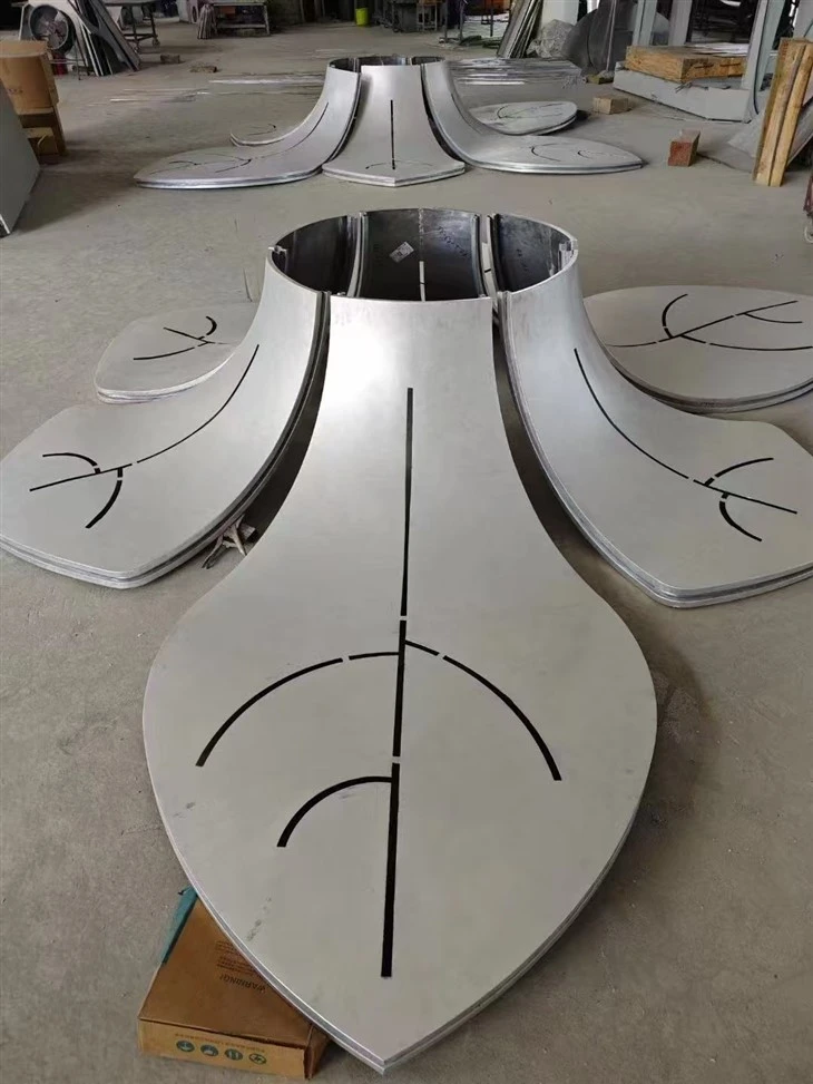 Aluminum Double Curved Decoration Facade suppliers